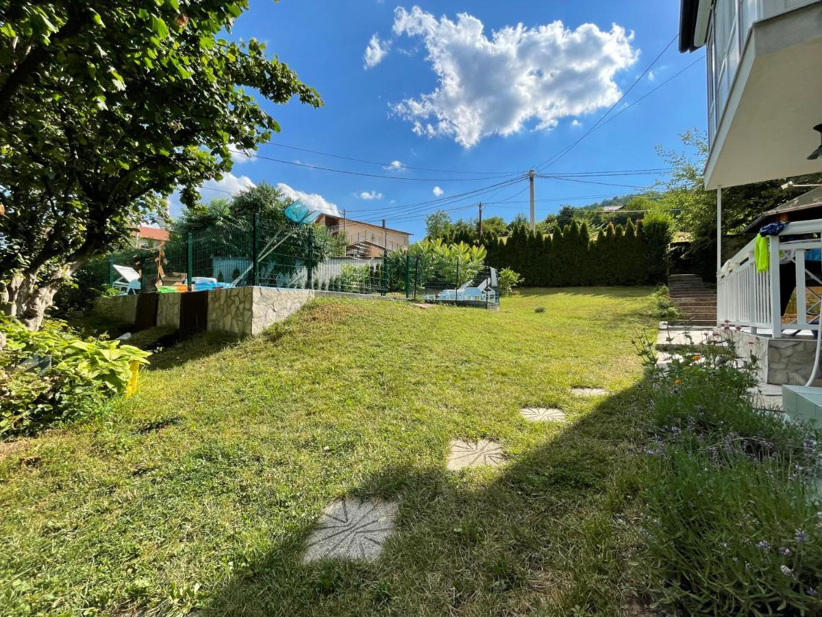 Pool Villa Sarajevo Eksteriør billede